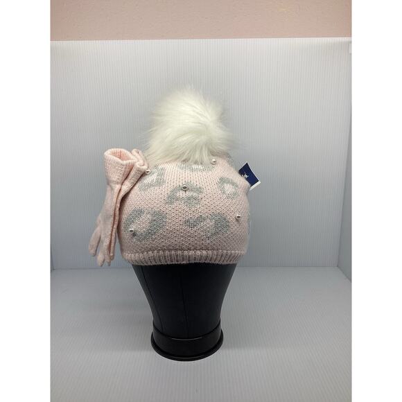 Soft Pink Hat With Pearls Gloves Faux Fur Pom NWT - Picture 4 of 4